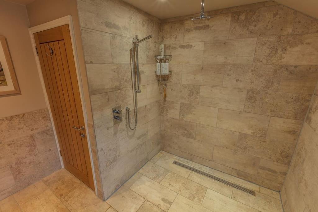 Halfmoon Lodge @ Knights Hole Wheelchair Access Cranbrook Εξωτερικό φωτογραφία